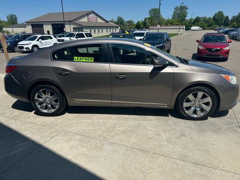 Used 2011 Buick LaCrosse CXL FWD image 4