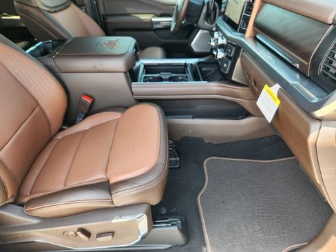 New 2026 Ford F250 King Ranch w/ Chrome Package AWD/4WD image 10