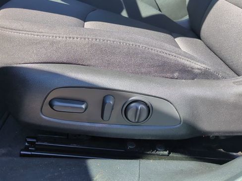 Used 2024 Chevrolet Malibu LT image 12