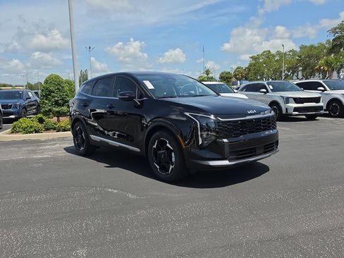 New 2026 Kia Sportage EX FWD image 2