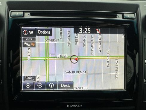 Used 2016 Toyota Camry SE w/ Moonroof Package image 22