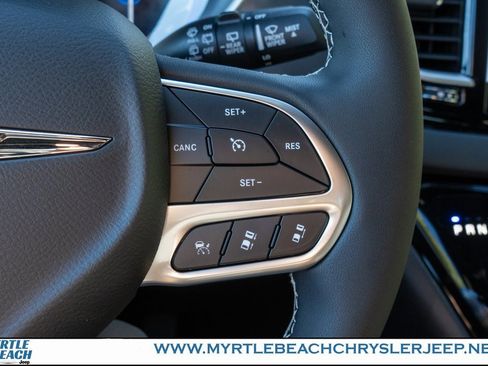 New 2026 Chrysler Voyager LX image 26