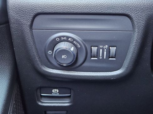 New 2025 Jeep Grand Cherokee L Limited image 22