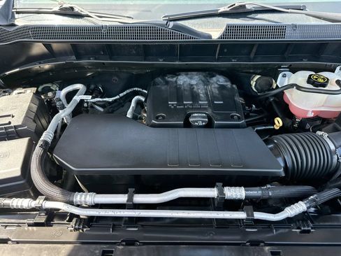 Used 2020 Chevrolet Silverado 1500 Custom w/ Custom Value Package RWD image 27