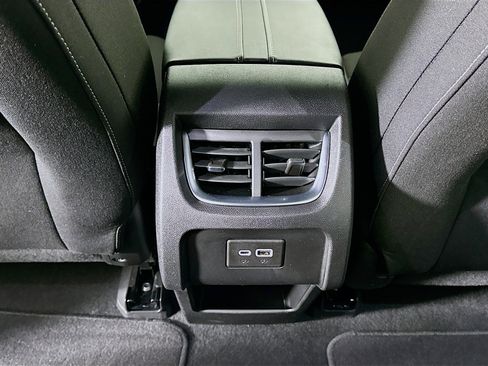Used 2024 Chevrolet Blazer LT FWD image 27