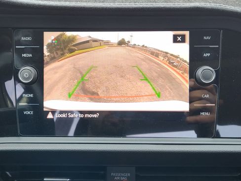 Used 2024 Volkswagen Jetta SEL FWD image 17