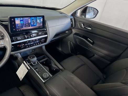 New 2026 Nissan Pathfinder SL AWD/4WD image 21