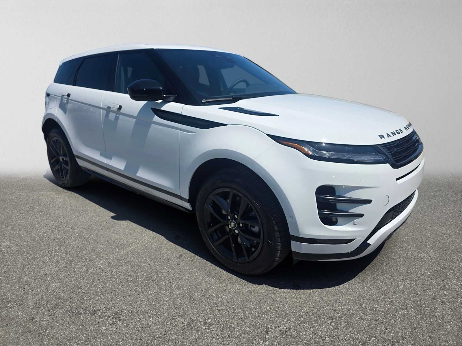 New 2026 Land Rover Range Rover Evoque Dynamic SE AWD/4WD image 7