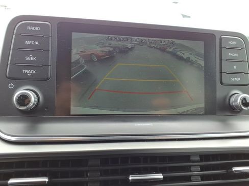 Used 2021 Kia Telluride LX AWD/4WD image 19
