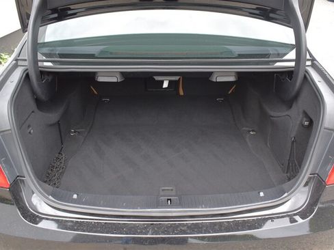 Used 2013 Mercedes-Benz E 350 BlueTEC Sedan image 30
