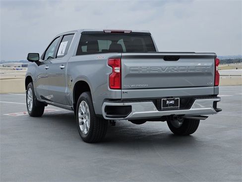 Used 2025 Chevrolet Silverado 1500 LTZ image 5