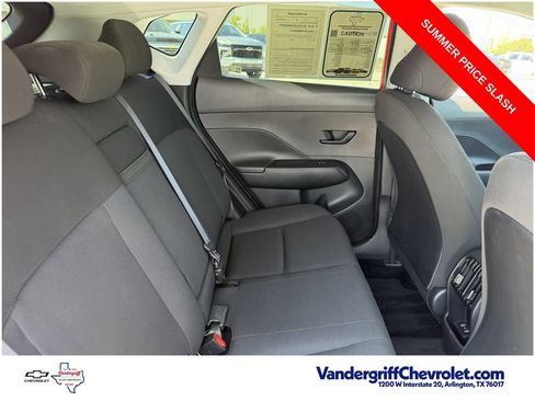 Used 2024 Hyundai Kona SEL FWD image 25