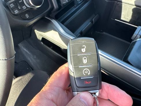 Used 2023 RAM 1500 Big Horn AWD/4WD image 19