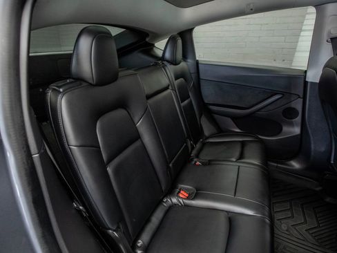 Used 2020 Tesla Model Y Performance image 21