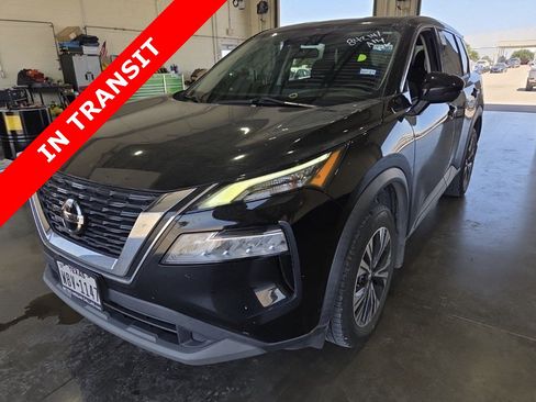 Used 2021 Nissan Rogue SV FWD image 1