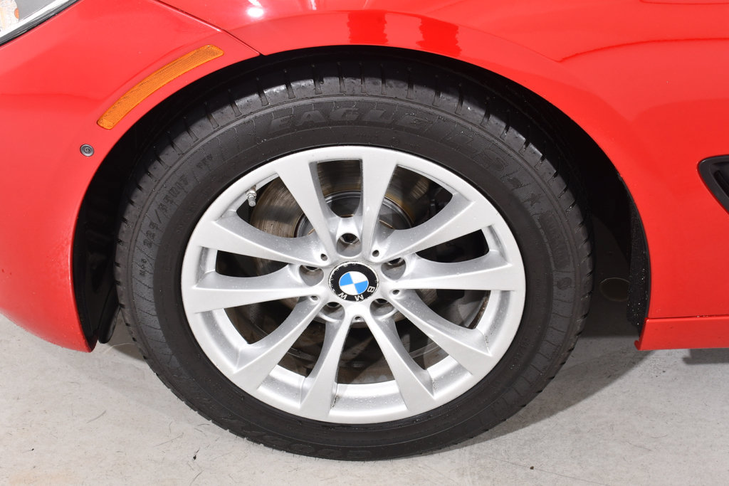 Used 2015 BMW 328i Gran Turismo xDrive AWD/4WD image 25