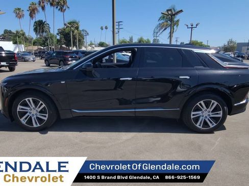 Certified 2024 Cadillac Lyriq Tech RWD image 5