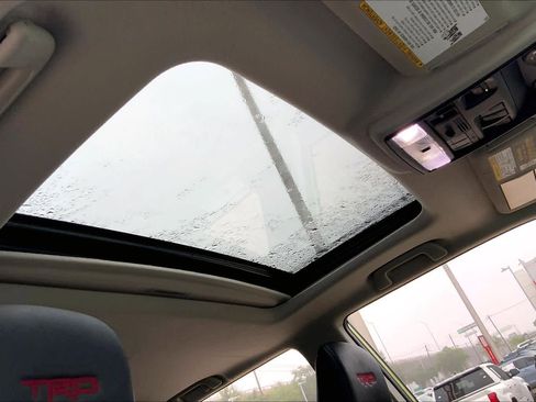 Used 2023 Toyota 4Runner TRD Off-Road Premium w/ Off Road Premium Plus Package image 14