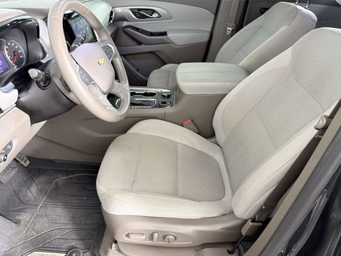 Certified 2020 Chevrolet Traverse LT FWD image 7