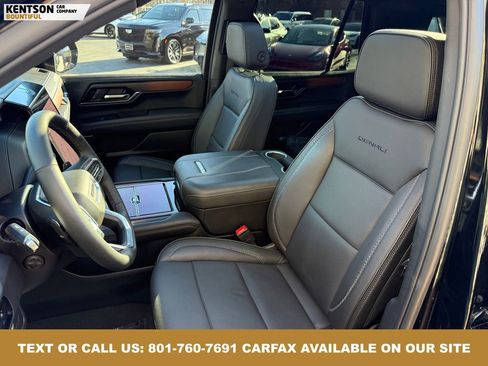 Used 2025 GMC Yukon Denali w/ Sun & Power Step Package image 34