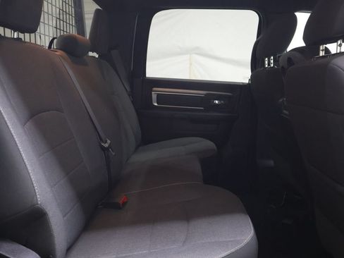 Used 2022 RAM 1500 Warlock AWD/4WD image 12