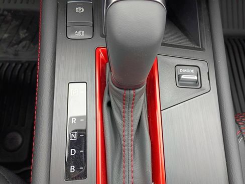 New 2026 Nissan Kicks SR FWD image 19