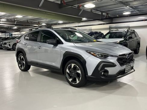 Used 2024 Subaru Crosstrek 2.5i Limited AWD/4WD image 1