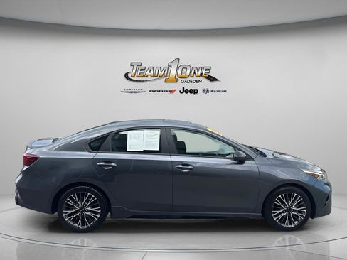 Used 2023 Kia Forte GT-Line w/ GT-Line Premium Package FWD image 9