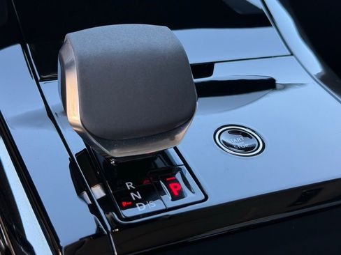 Used 2024 Land Rover Range Rover Sport SE image 30