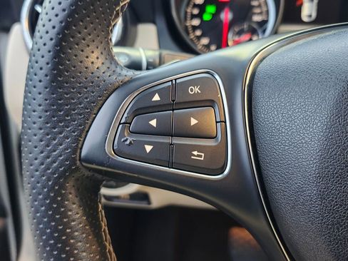 Used 2019 Mercedes-Benz CLA 250 image 23