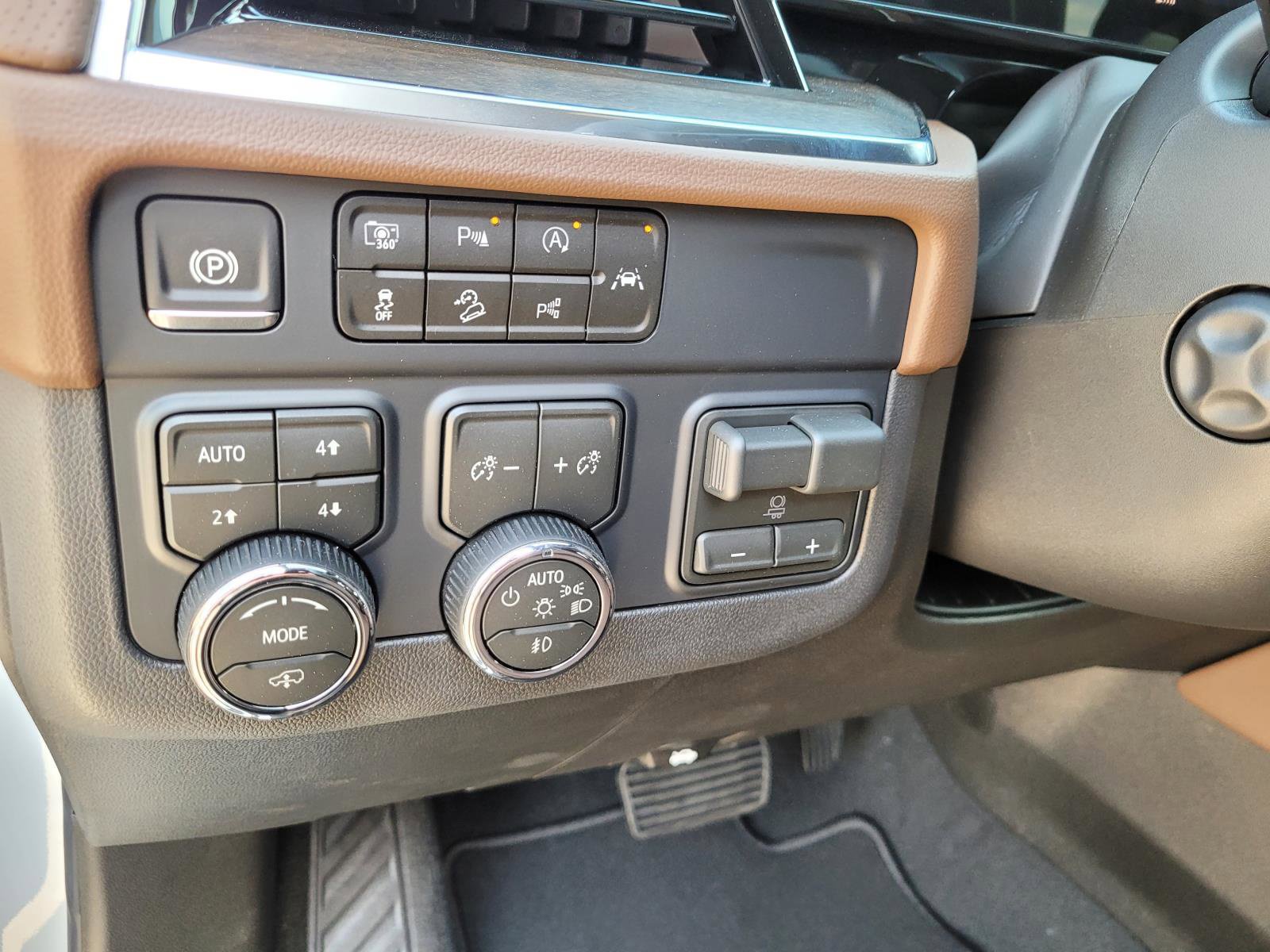New 2027 Chevrolet Tahoe High Country AWD/4WD image 19