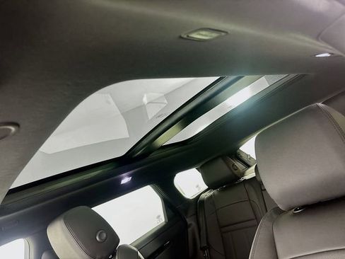 Used 2026 Land Rover Range Rover Evoque S image 14