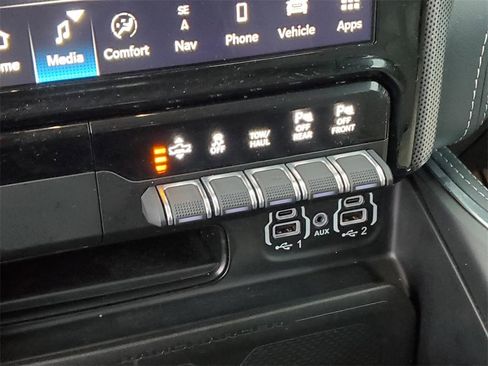 Used 2023 RAM 1500 Limited image 31