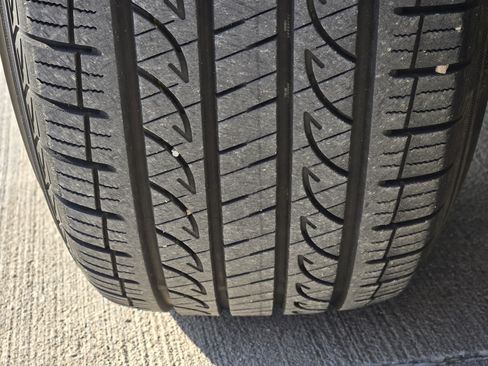 Used 2025 Toyota Corolla SE image 17