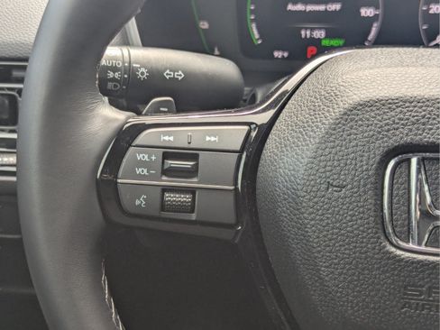 Used 2025 Honda Civic Sport Touring image 19