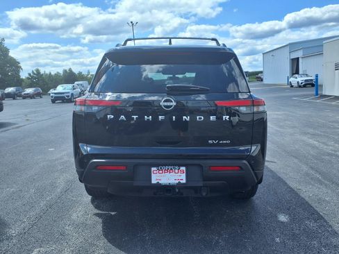 Used 2024 Nissan Pathfinder SV w/ SV Premium Package AWD/4WD image 6