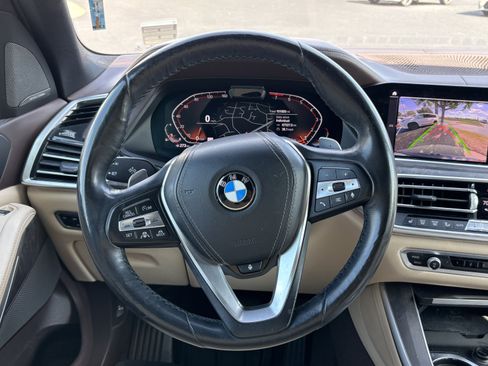 Used 2019 BMW X5 xDrive40i w/ Executive Package image 18