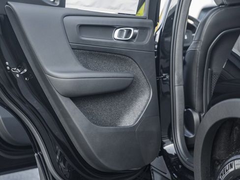 New 2026 Volvo XC40 B5 Plus w/ Protection Package Premier image 37