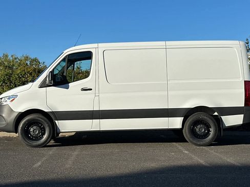 New 2026 Mercedes-Benz Sprinter 2500 image 6