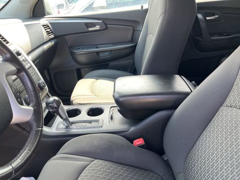 Used 2009 Chevrolet Traverse LT AWD/4WD image 25