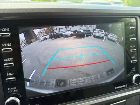 Used 2020 Toyota Tacoma TRD Off-Road w/ Technology Package AWD/4WD image 16