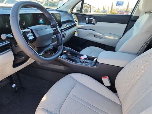 New 2026 Kia Sorento S image 12