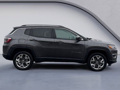 Used 2021 Jeep Compass Limited image 6