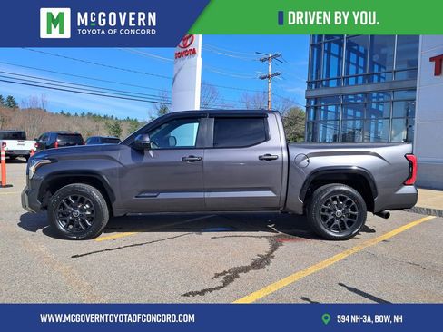 Used 2024 Toyota Tundra Platinum AWD/4WD image 5