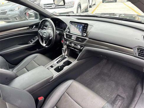 Used 2022 Honda Accord Sport image 12