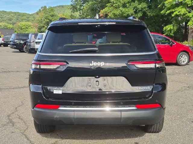 Used 2023 Jeep Grand Cherokee L Limited w/ Luxury Tech Group II AWD/4WD image 7