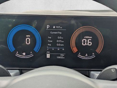 Used 2024 Hyundai Sonata SEL AWD/4WD image 11
