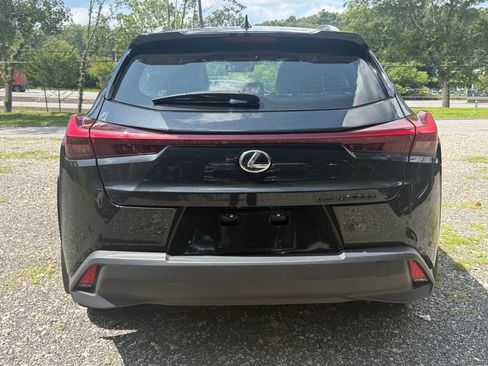 Used 2025 Lexus UX 300h AWD w/ Cold Area Package image 5