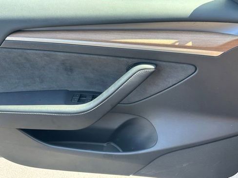 Used 2023 Tesla Model 3 Long Range AWD/4WD image 16