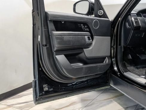 Used 2019 Land Rover Range Rover Supercharged AWD/4WD image 52